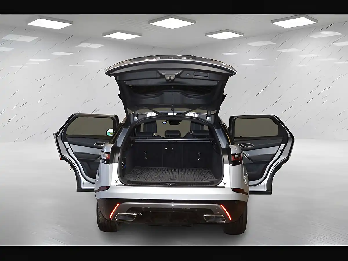 Used 2022 Land Rover Range Rover Velar R-Dynamic Hse Silver - Interior and Exterior details 13