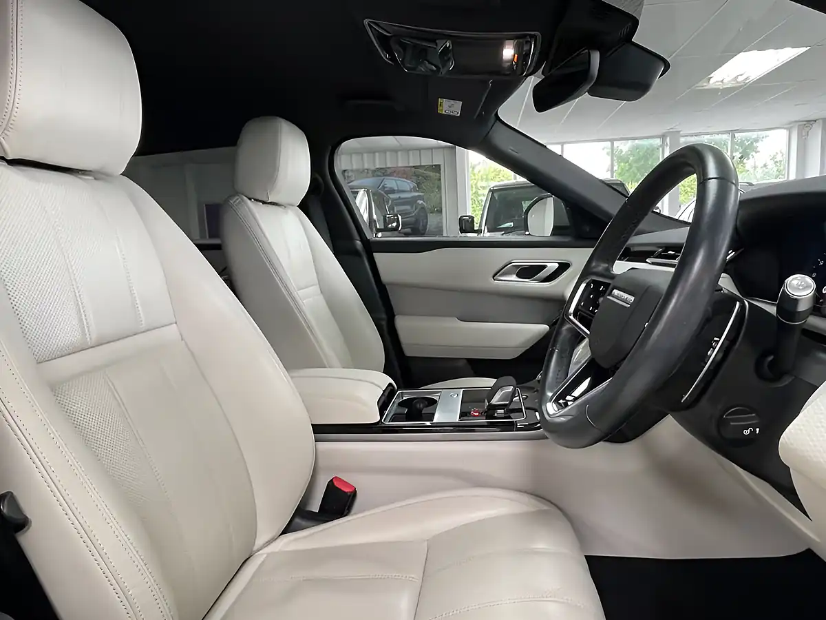 Used 2022 Land Rover Range Rover Velar R-Dynamic Se Byron Blue - Interior and Exterior details 13
