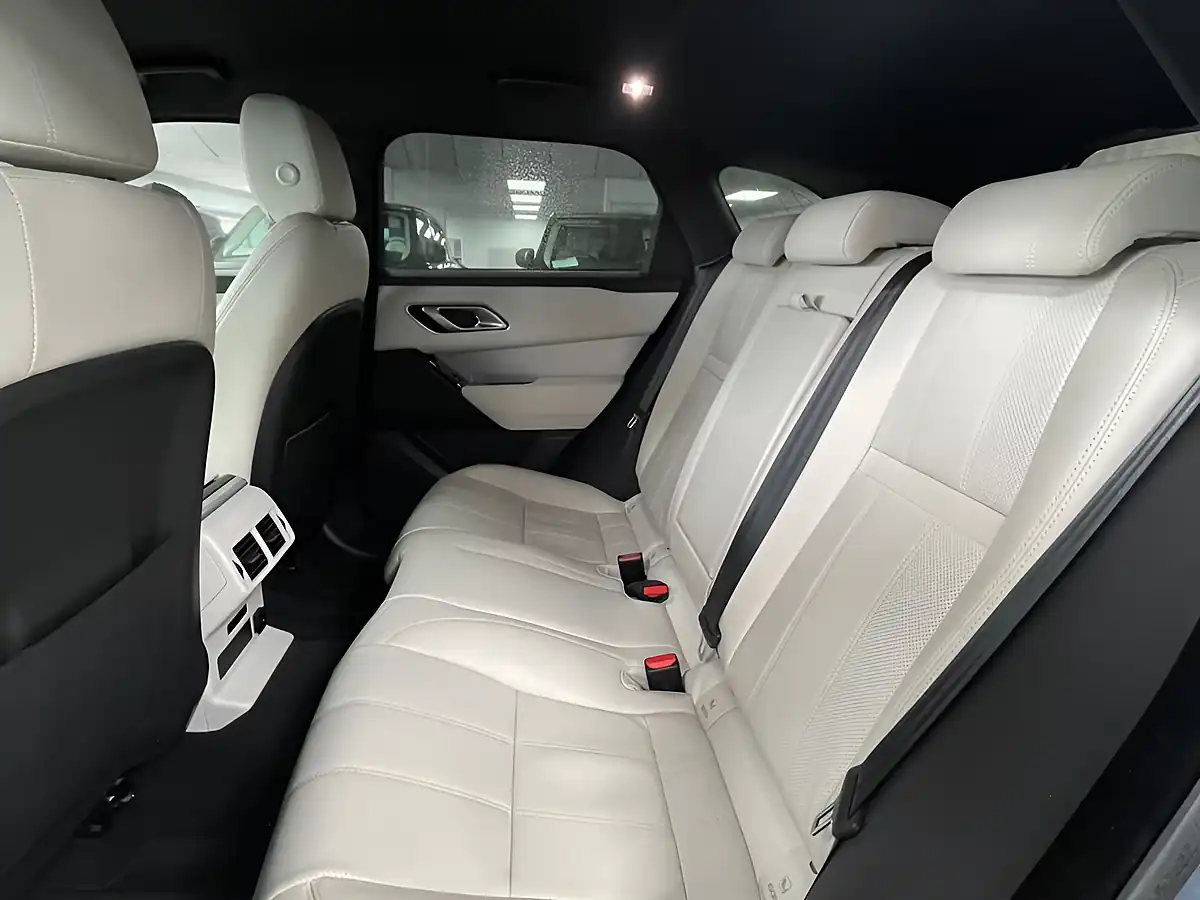 Used 2022 Land Rover Range Rover Velar R-Dynamic Se Byron Blue - Interior and Exterior details 15