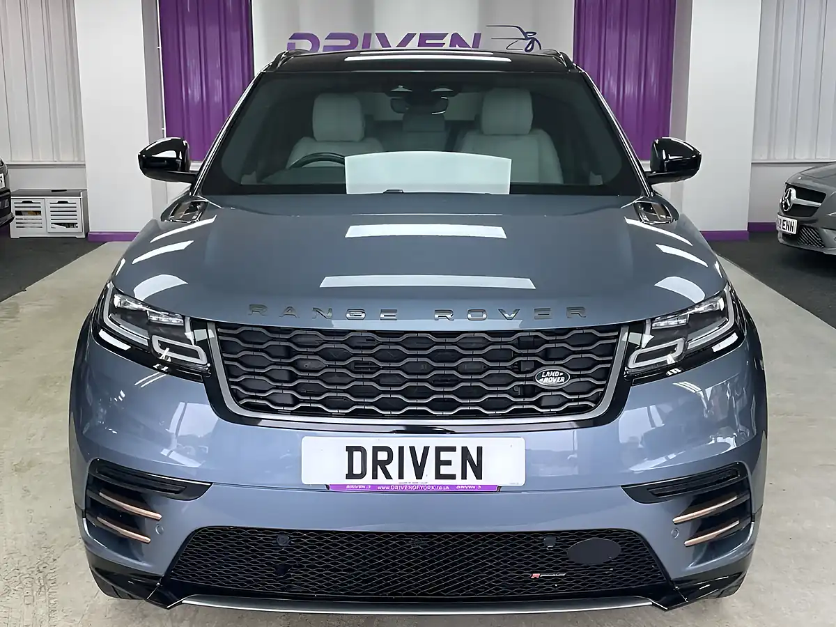 Used 2022 Land Rover Range Rover Velar R-Dynamic Se Byron Blue - Interior and Exterior details 6