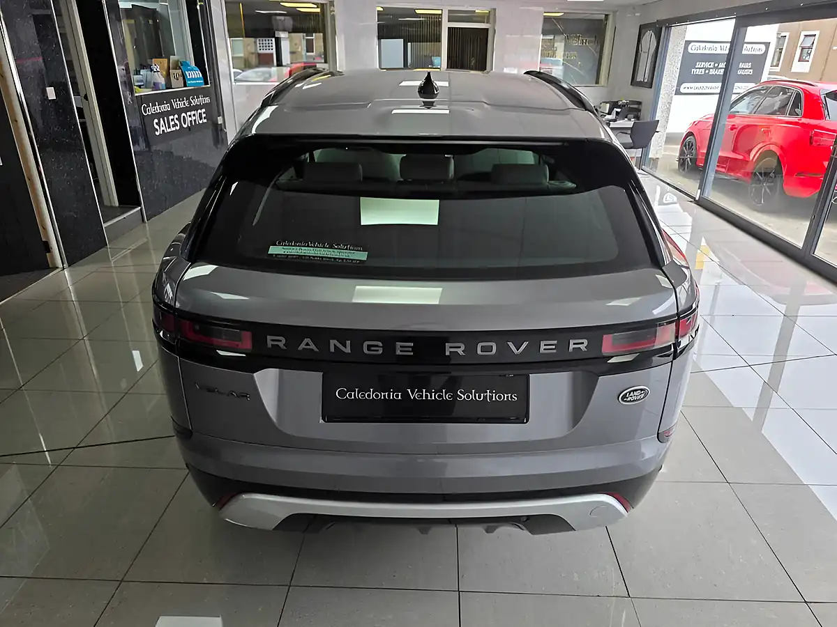 Used 2022 Land Rover Range Rover Velar R-Dynamic Se Grey - Interior and Exterior details 16
