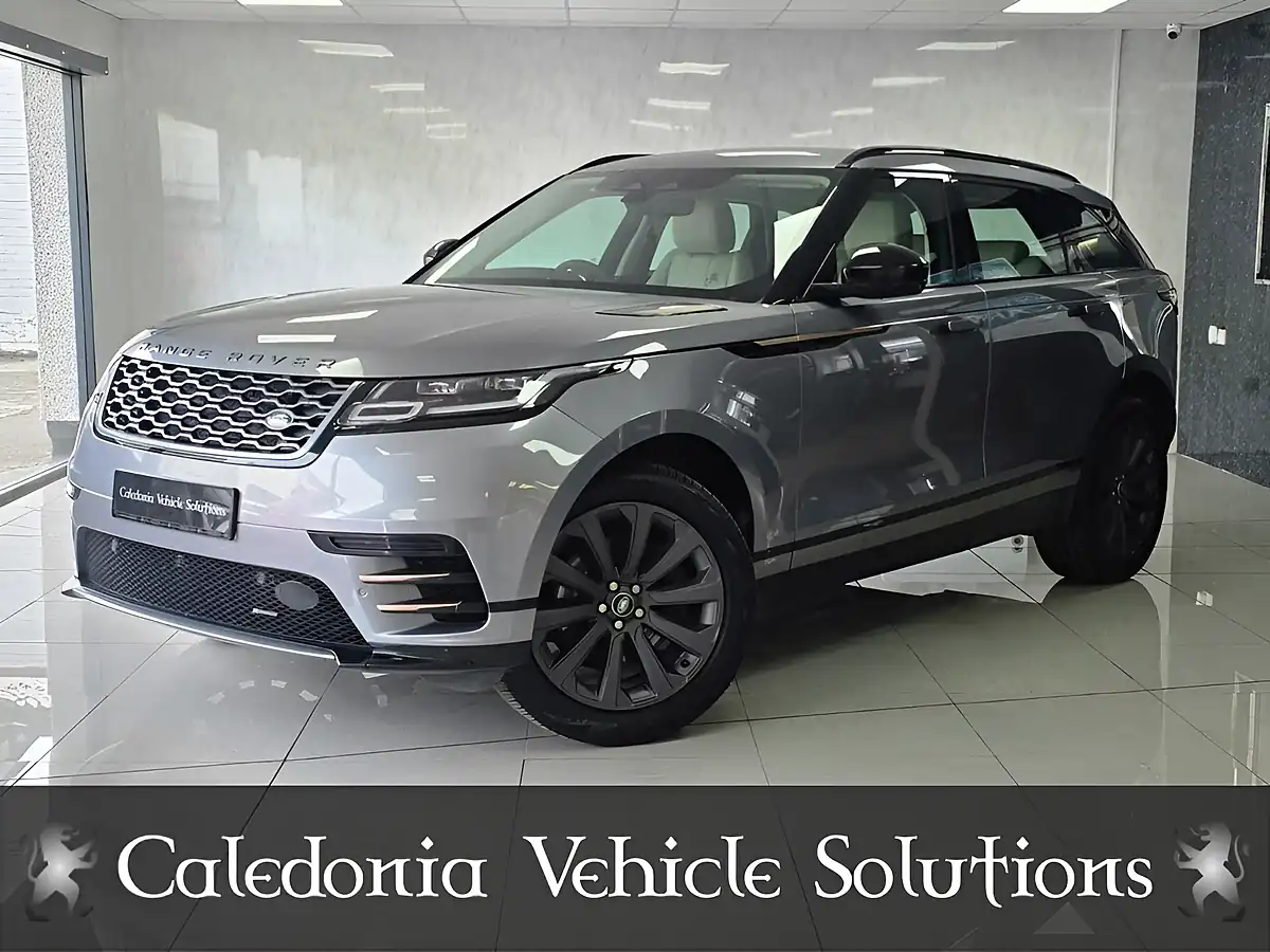 Used 2022 Land Rover Range Rover Velar R-Dynamic Se Grey - Interior and Exterior details 2
