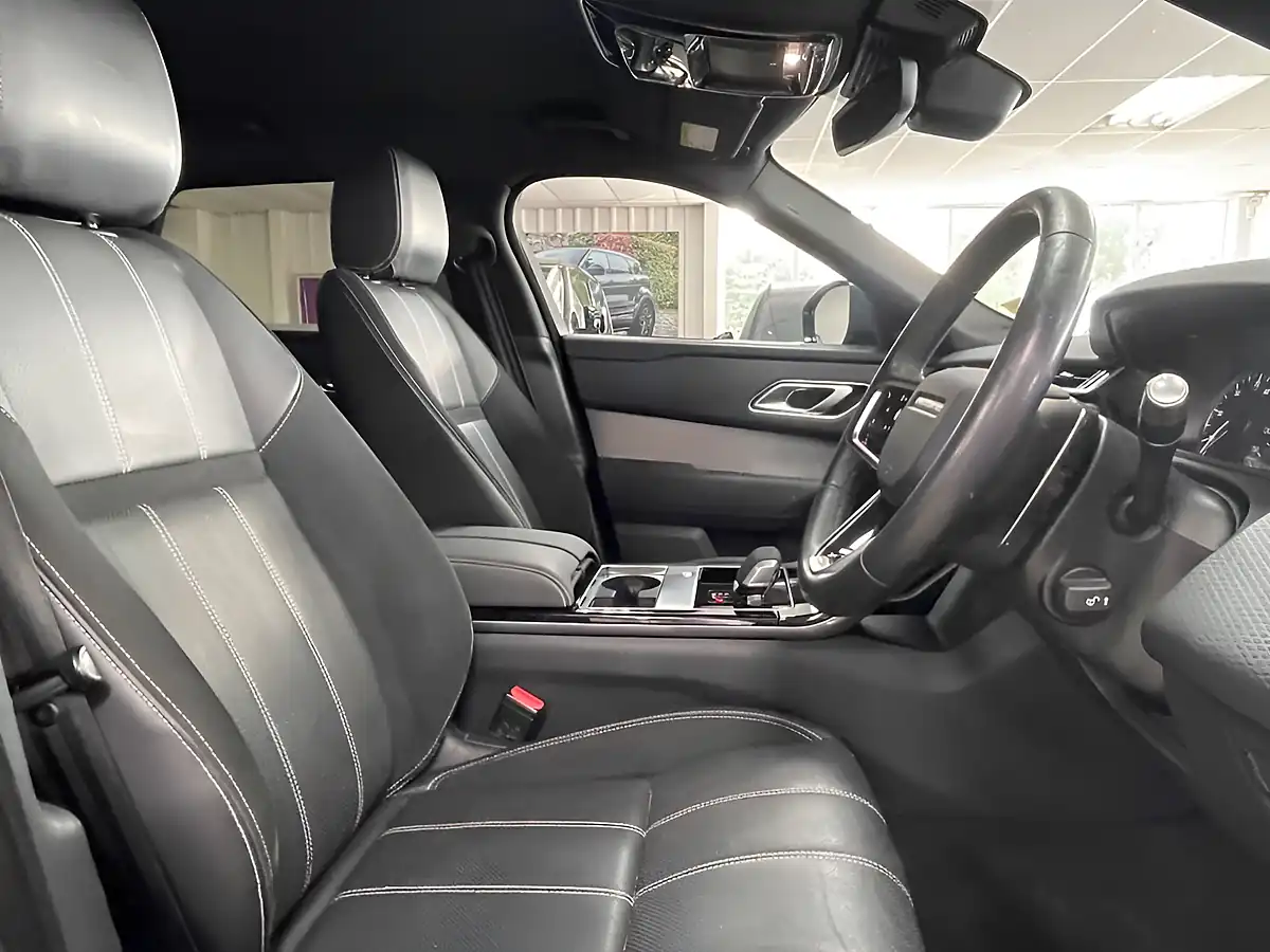 Used 2022 Land Rover Range Rover Velar R-Dynamic Se Santorini Black - Interior and Exterior details 13