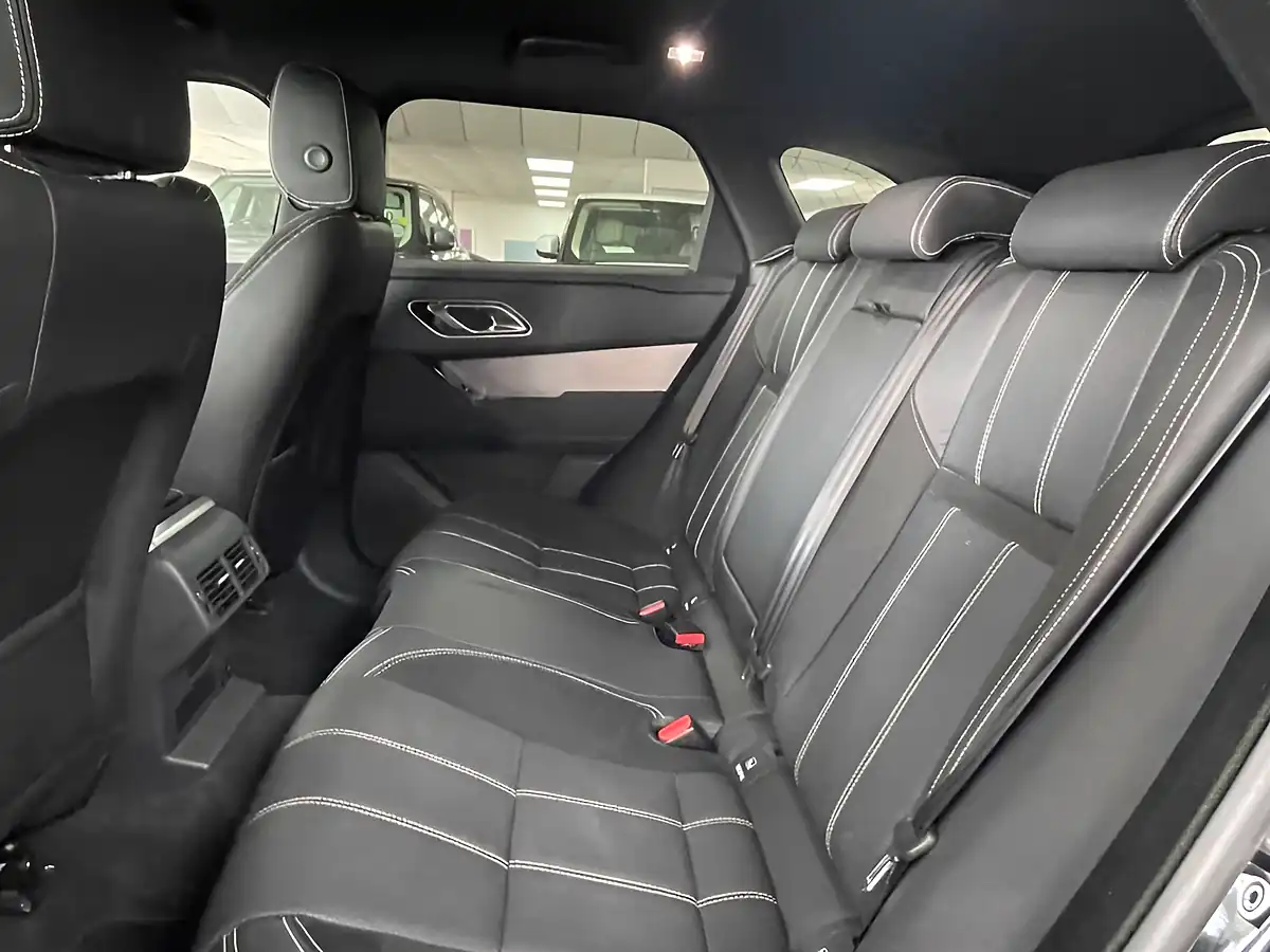 Used 2022 Land Rover Range Rover Velar R-Dynamic Se Santorini Black - Interior and Exterior details 15