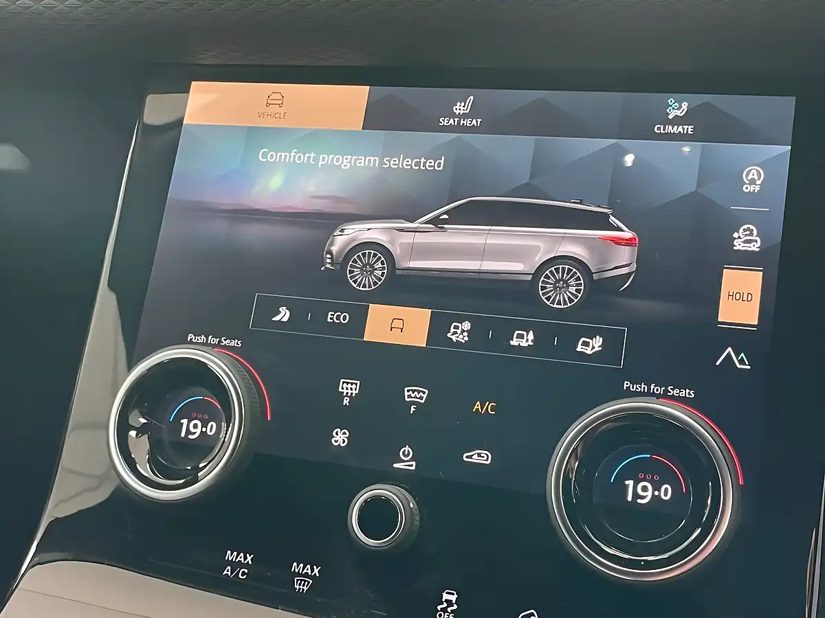 Used 2022 Land Rover Range Rover Velar R-Dynamic Se Santorini Black - Interior and Exterior details 20