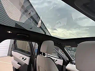 Used 2022 Land Rover Range Rover Velar R-Dynamic Se Silver - Interior and Exterior details 13