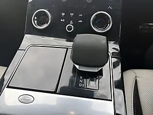 Used 2022 Land Rover Range Rover Velar R-Dynamic Se Silver - Interior and Exterior details 16