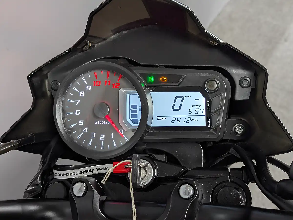Used 2022 Lexmoto Assault 125 Black - Interior and Exterior details 8