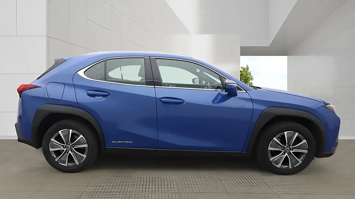 Used 2022 Lexus Ux Blue - Interior and Exterior details 7