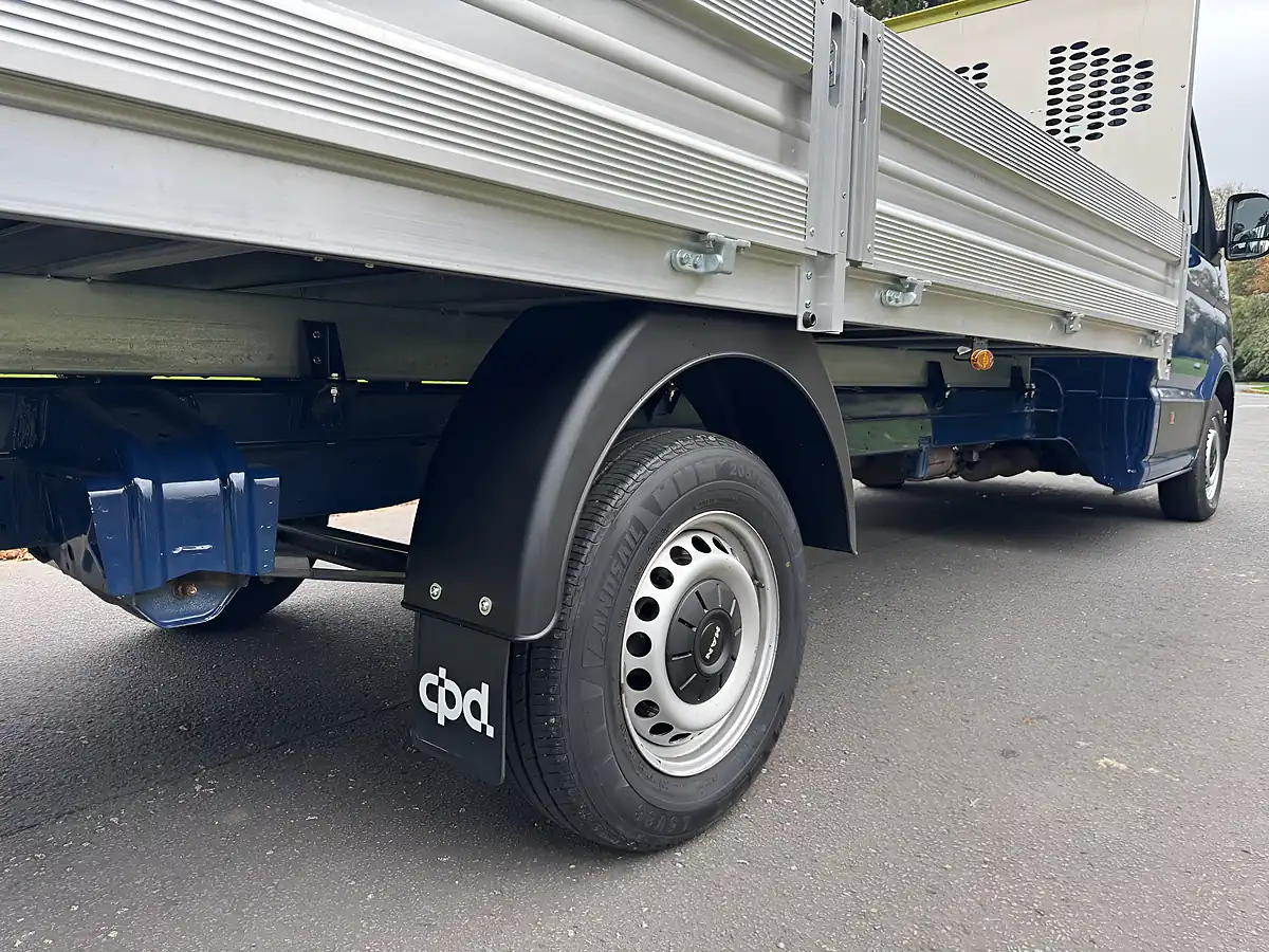 Used 2022 Man Tge Dropside Blue - Interior and Exterior details 11