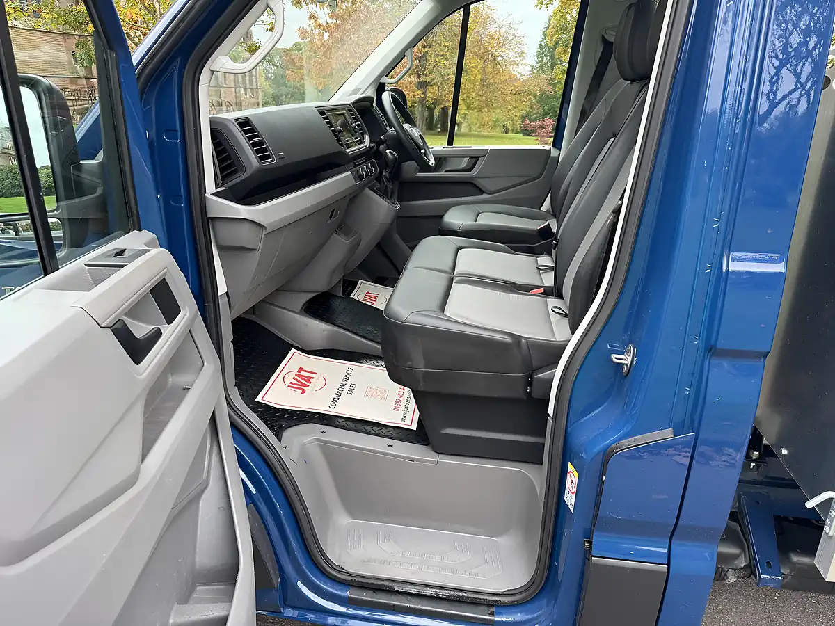 Used 2022 Man Tge Dropside Blue - Interior and Exterior details 8