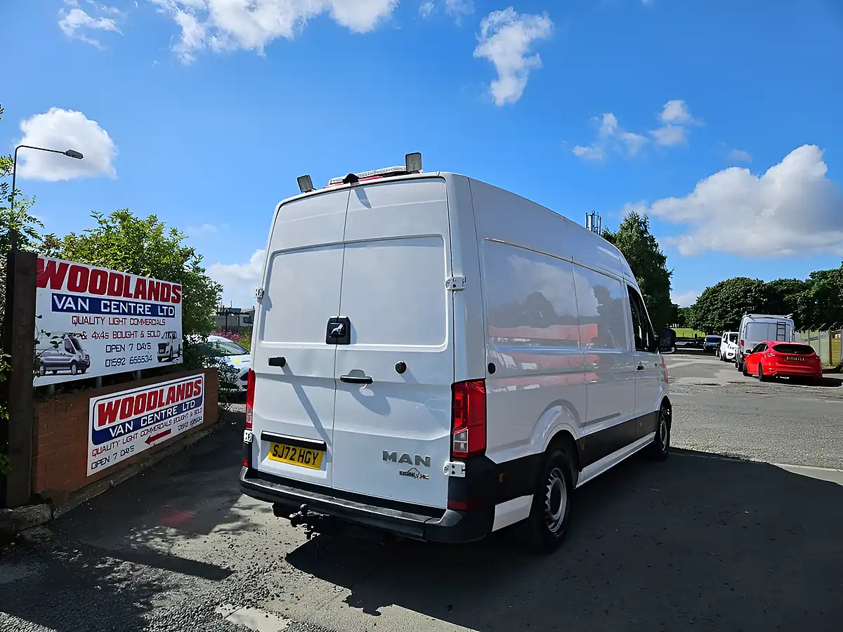 Used 2022 Man Tge Lion Xs White - Interior and Exterior details 8