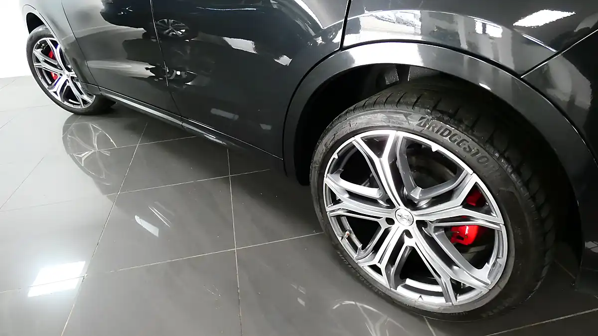 Used 2022 Maserati Levante GT Black - Interior and Exterior details 9