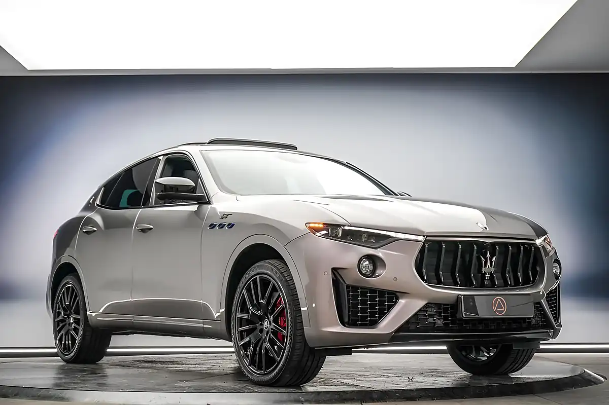 Used 2022 Maserati Levante GT Grey - Interior and Exterior details 4