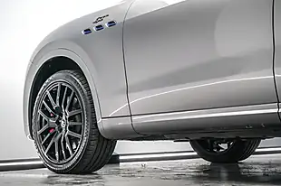Used 2022 Maserati Levante GT Grey - Interior and Exterior details 7