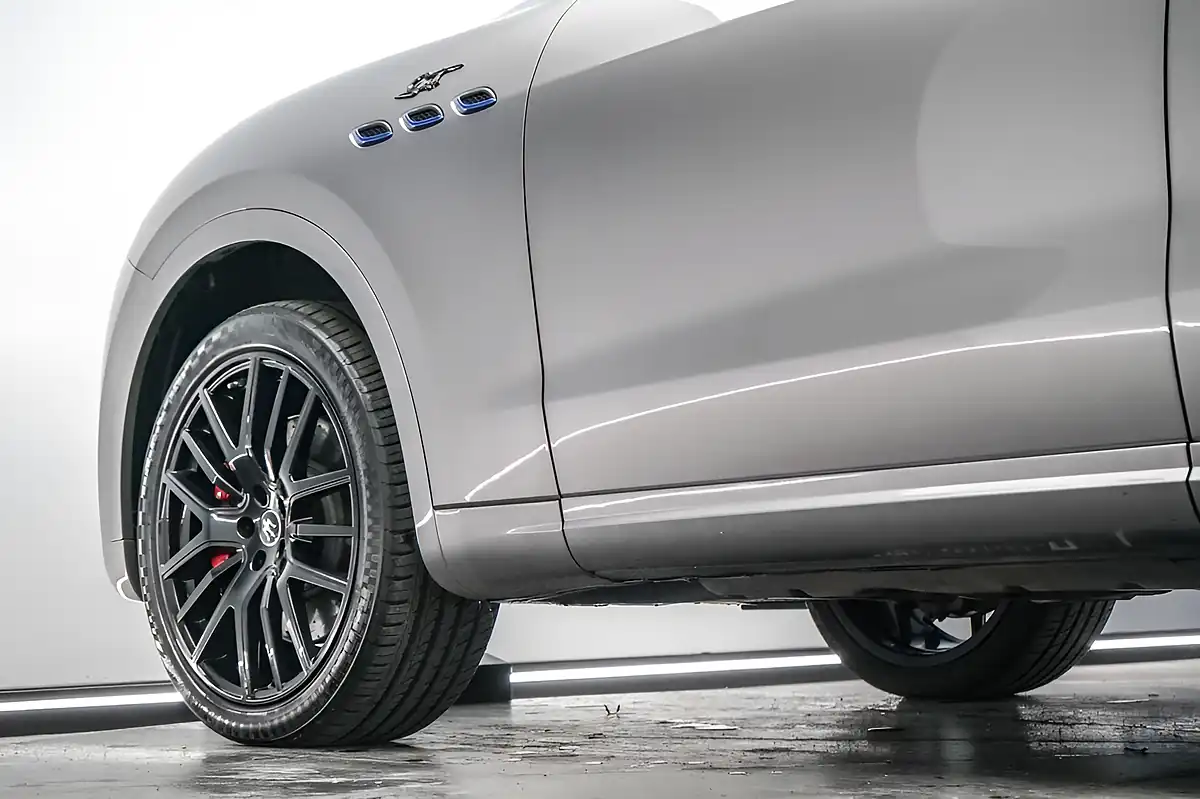 Used 2022 Maserati Levante GT Grey - Interior and Exterior details 7