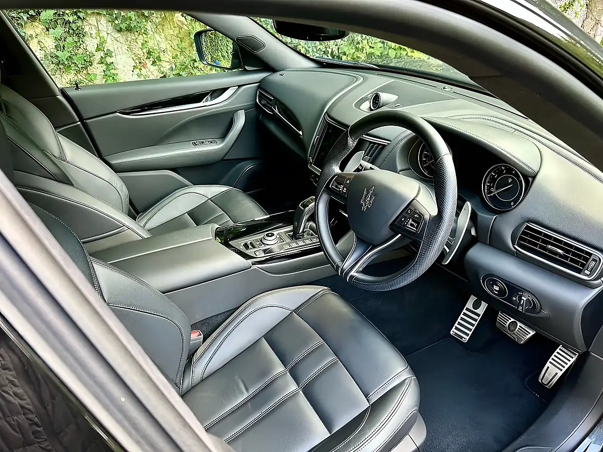 Used 2022 Maserati Levante GT Nero Ribelle - Interior and Exterior details 5