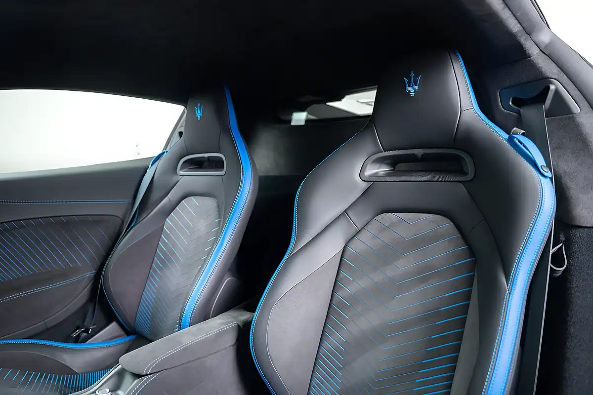 Used 2022 Maserati MC20 Black - Interior and Exterior details 11