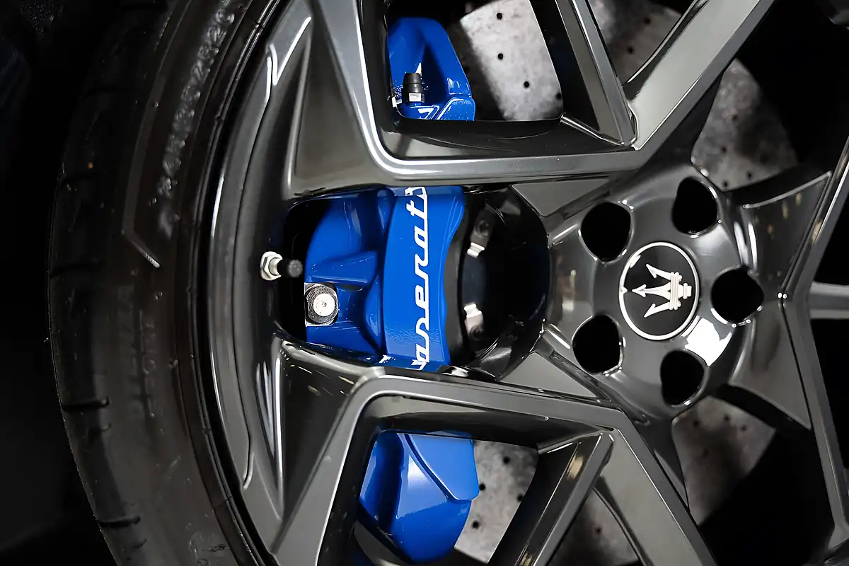 Used 2022 Maserati MC20 Black - Interior and Exterior details 13