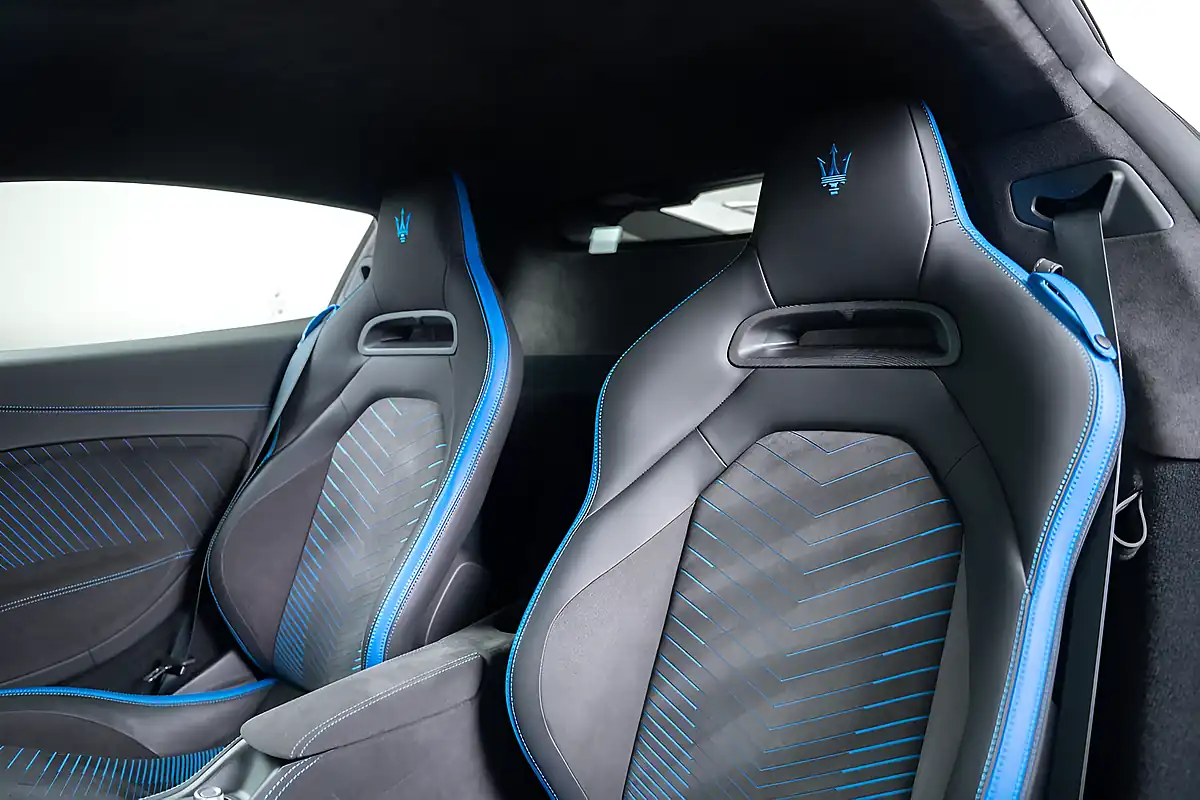 Used 2022 Maserati MC20 Black - Interior and Exterior details 2