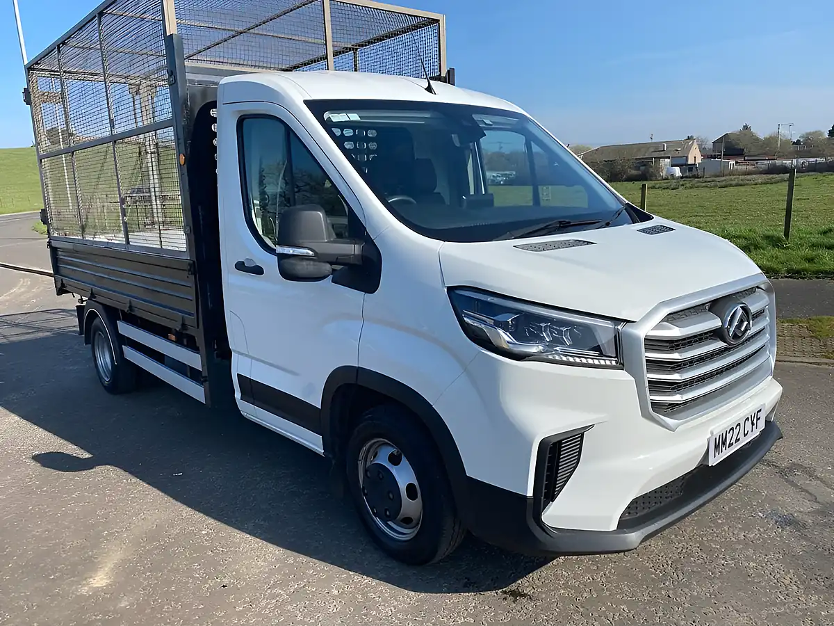 Used 2022 Maxus Deliver 9 Mwb Tipper White - Front View