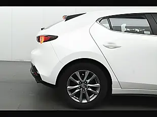Used 2022 Mazda 3 Se-L Lux White - Interior and Exterior details 15