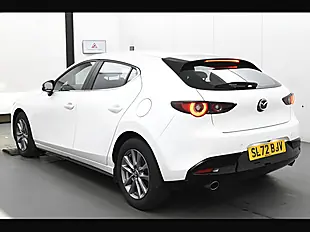 Used 2022 Mazda 3 Se-L Lux White - Interior and Exterior details 3