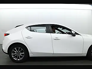 Used 2022 Mazda 3 Se-L Lux White - Interior and Exterior details 7