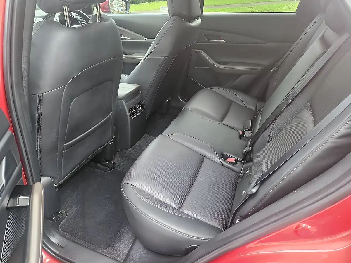 Used 2022 Mazda CX-30 GT Sport Red - Interior and Exterior details 8