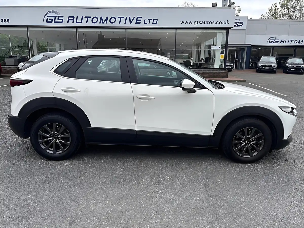 Used 2022 Mazda CX-30 Se-L Lux Artic White - Interior and Exterior details 5