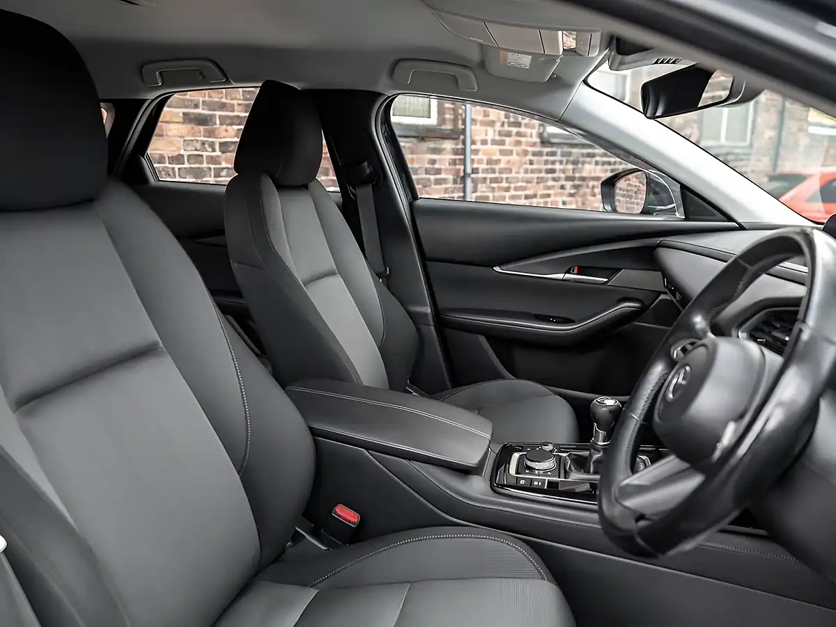 Used 2022 Mazda CX-30 Se-L Lux Blue - Interior and Exterior details 10