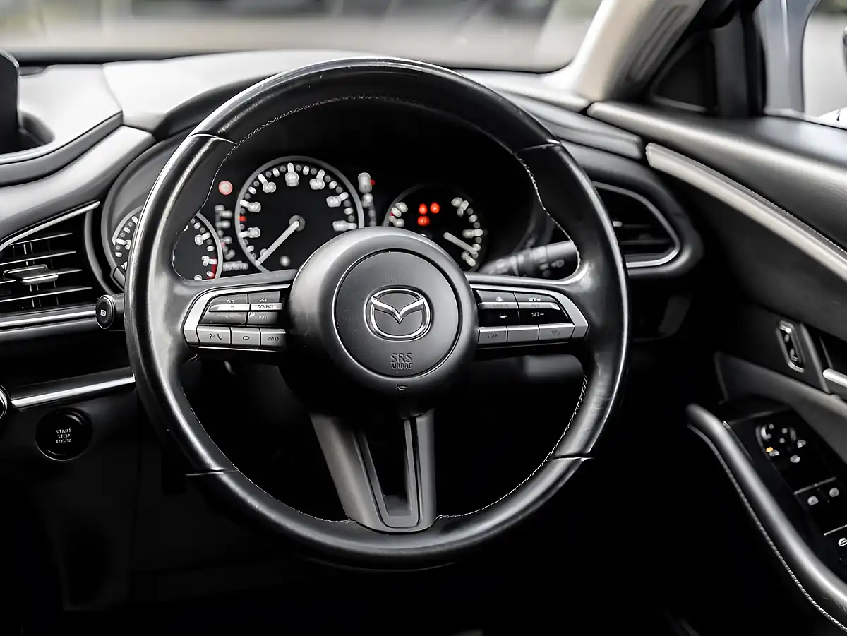 Used 2022 Mazda CX-30 Se-L Lux Blue - Interior and Exterior details 11
