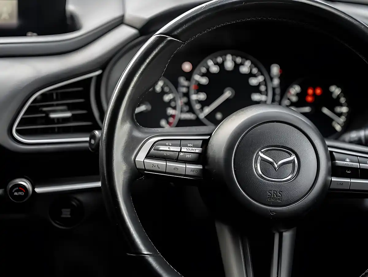 Used 2022 Mazda CX-30 Se-L Lux Blue - Interior and Exterior details 16