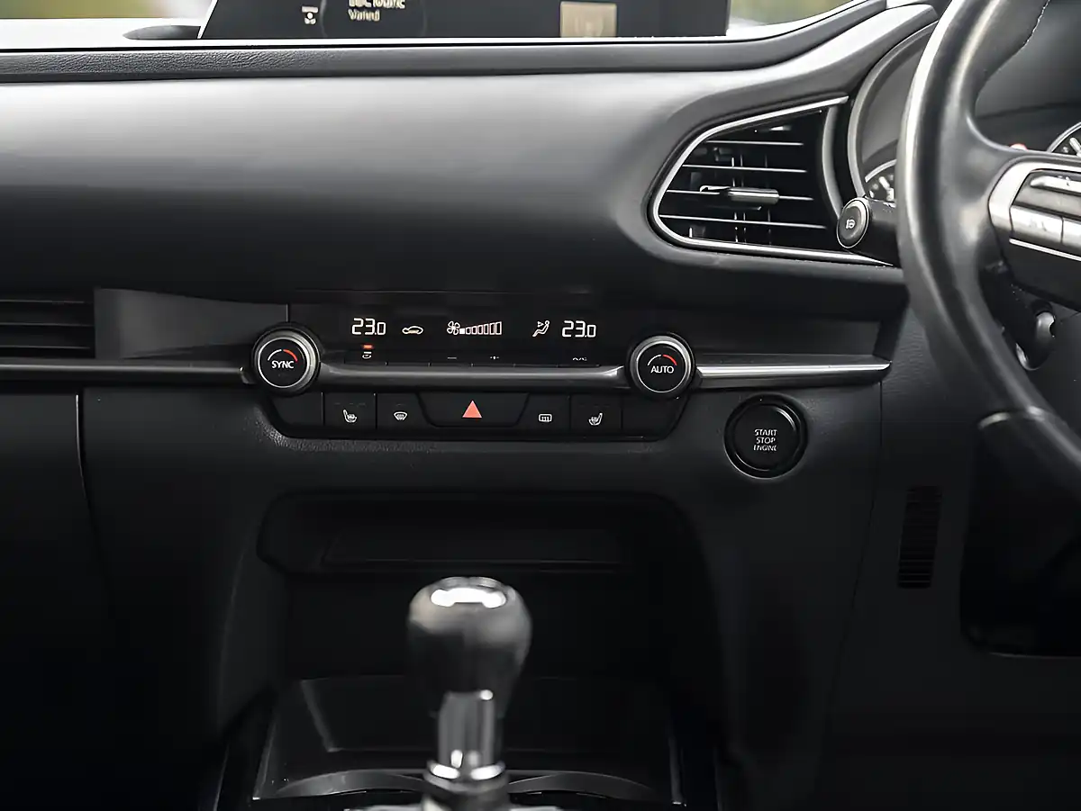 Used 2022 Mazda CX-30 Se-L Lux Blue - Interior and Exterior details 18