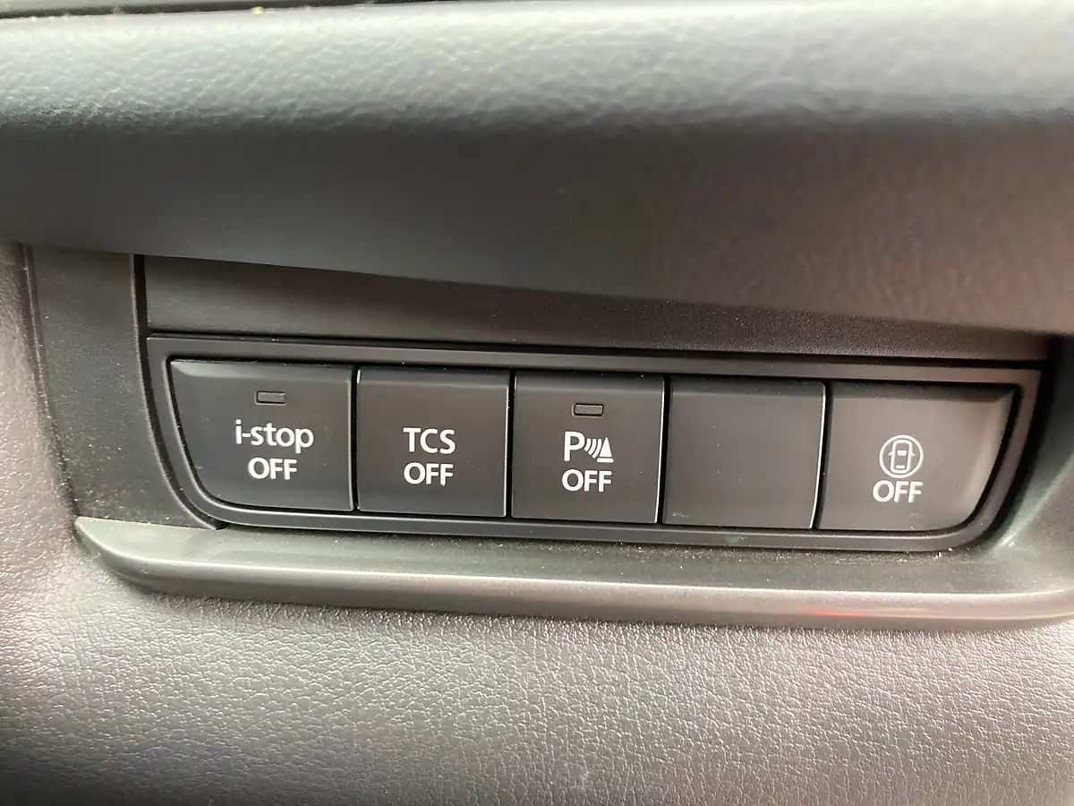 Used 2022 Mazda CX-30 Se-L Lux Red - Interior and Exterior details 15