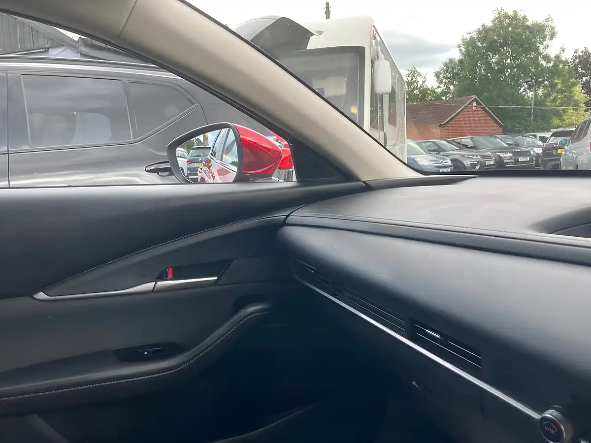 Used 2022 Mazda CX-30 Se-L Lux Red - Interior and Exterior details 19