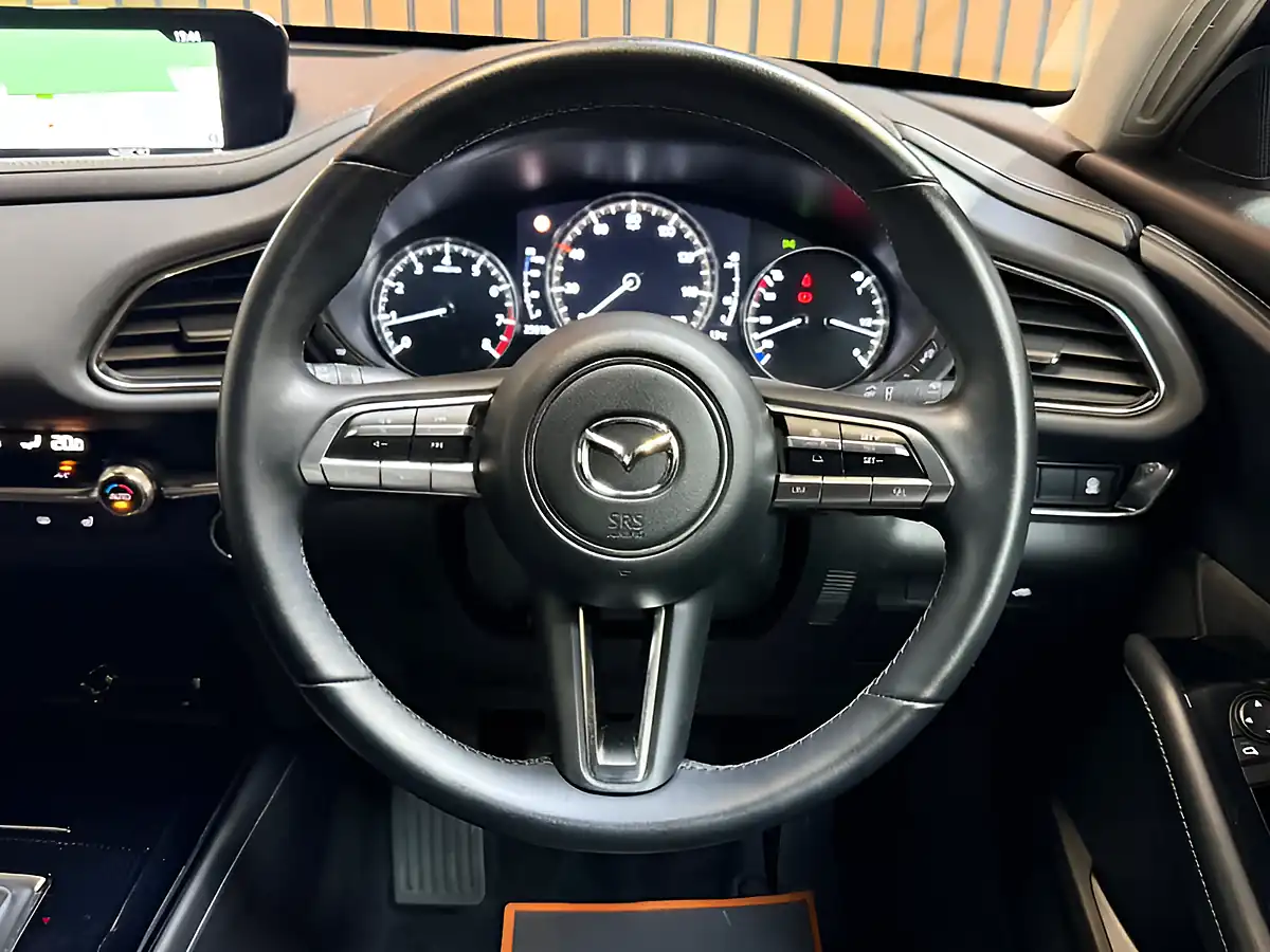 Used 2022 Mazda CX-30 Sport Lux Arctic White - Interior and Exterior details 10