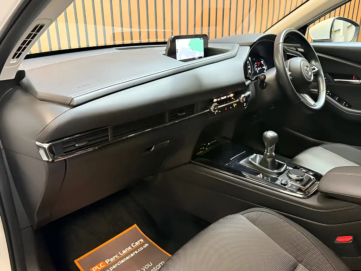 Used 2022 Mazda CX-30 Sport Lux Arctic White - Interior and Exterior details 18