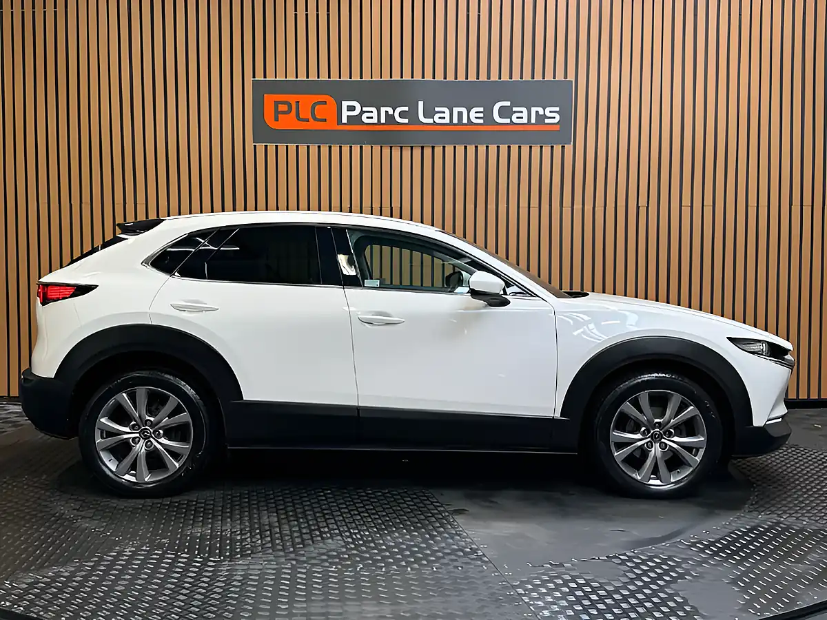 Used 2022 Mazda CX-30 Sport Lux Arctic White - Interior and Exterior details 8