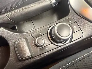 Used 2022 Mazda Mazda2 Sport White - Interior and Exterior details 11