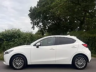 Used 2022 Mazda Mazda2 Sport White - Interior and Exterior details 4