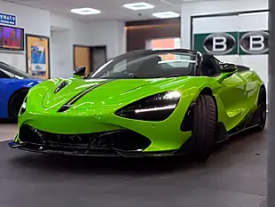 Used 2022 Mclaren 720S Green - Interior and Exterior details 6