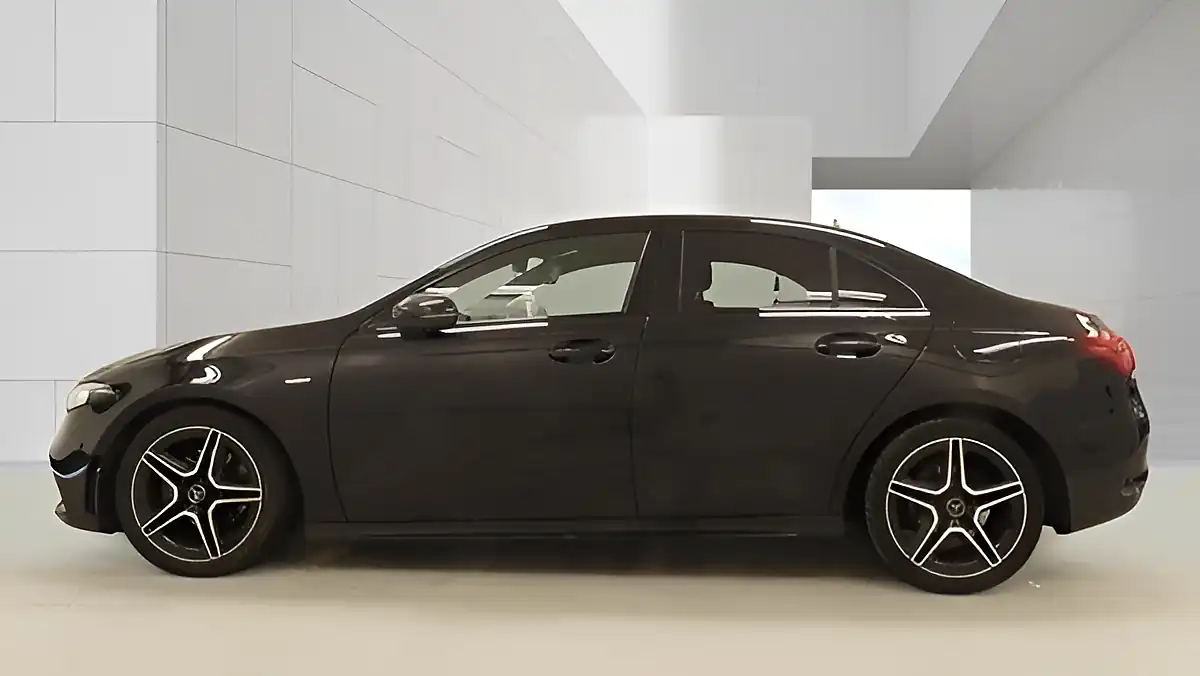 Used 2022 Mercedes-Benz a Class AMG Line Edition (executive) Black - Interior and Exterior details 12