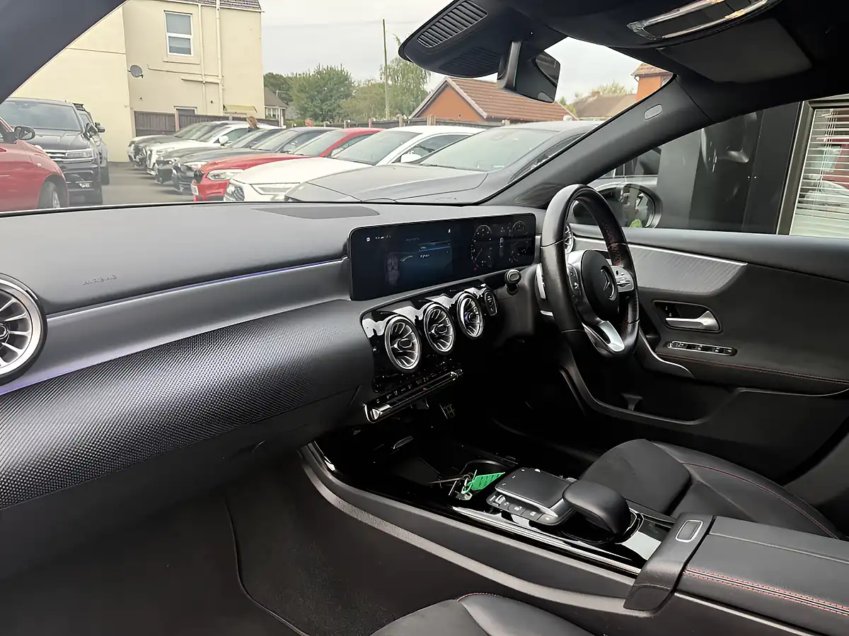 Used 2022 Mercedes-Benz a-Class AMG Line Executive White - Interior and Exterior details 20