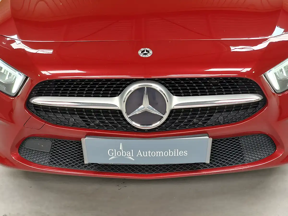 Used 2022 Mercedes-Benz a-Class Sport Edition Executive Patagonia Red - Interior and Exterior details 7