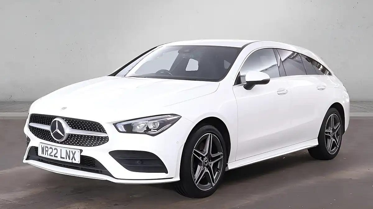Used 2022 Mercedes-Benz Cla AMG Line (premium) White - Interior and Exterior details 4