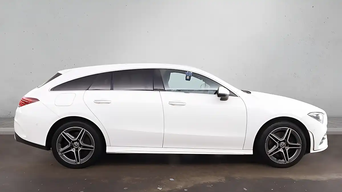 Used 2022 Mercedes-Benz Cla AMG Line (premium) White - Interior and Exterior details 5