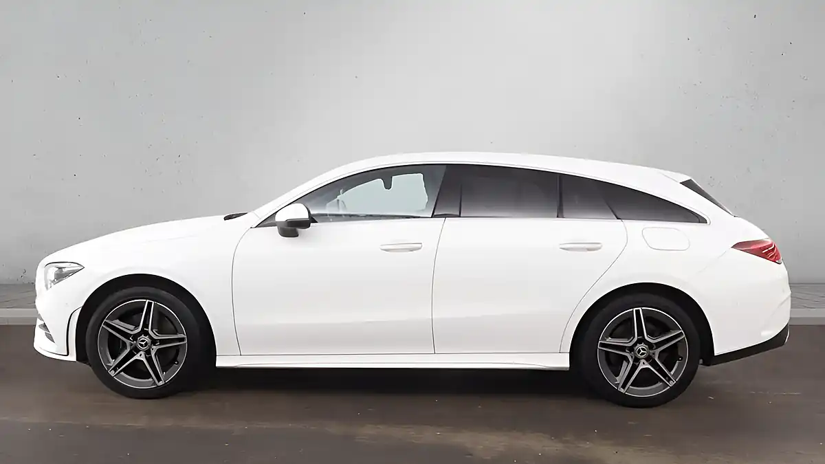Used 2022 Mercedes-Benz Cla AMG Line (premium) White - Interior and Exterior details 6