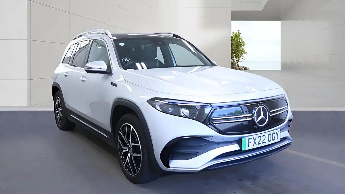 Used 2022 Mercedes-Benz Eqb AMG Line (premium) Silver - Front View