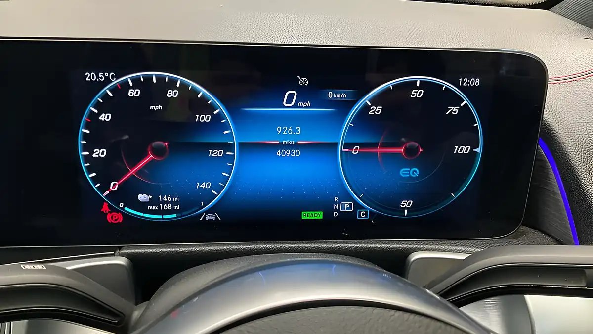 Used 2022 Mercedes-Benz Eqb AMG Line (premium) Silver - Interior and Exterior details 9